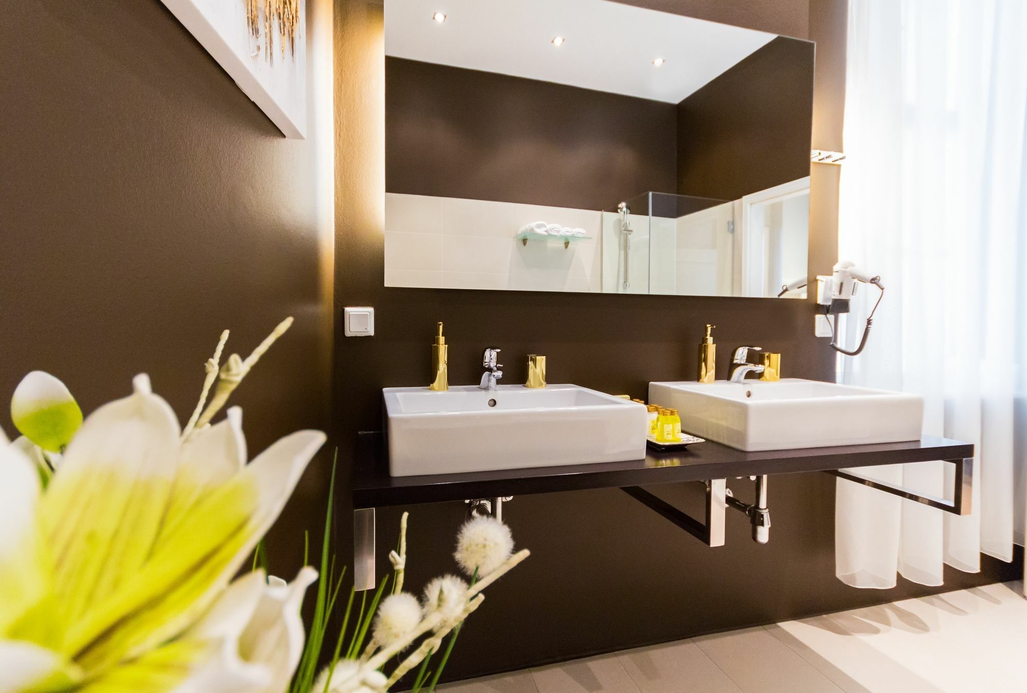 Abieshomes Serviced Apartments - Downtown Wina Bagian luar foto